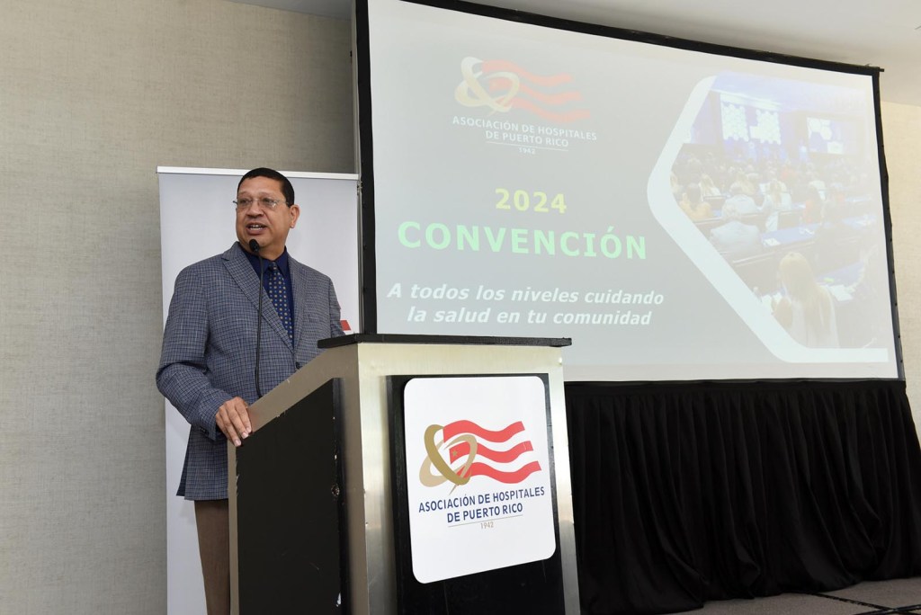 Lcdo. Carlos Santiago, director Comité de Convención AHPR 2024.