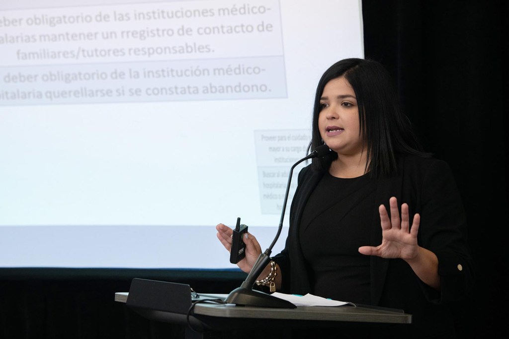 Lcda. Nicole L. Báez Ortiz directora de la Oficina Legal de la Administración de Familias y Niños, Departamento de la Familia.