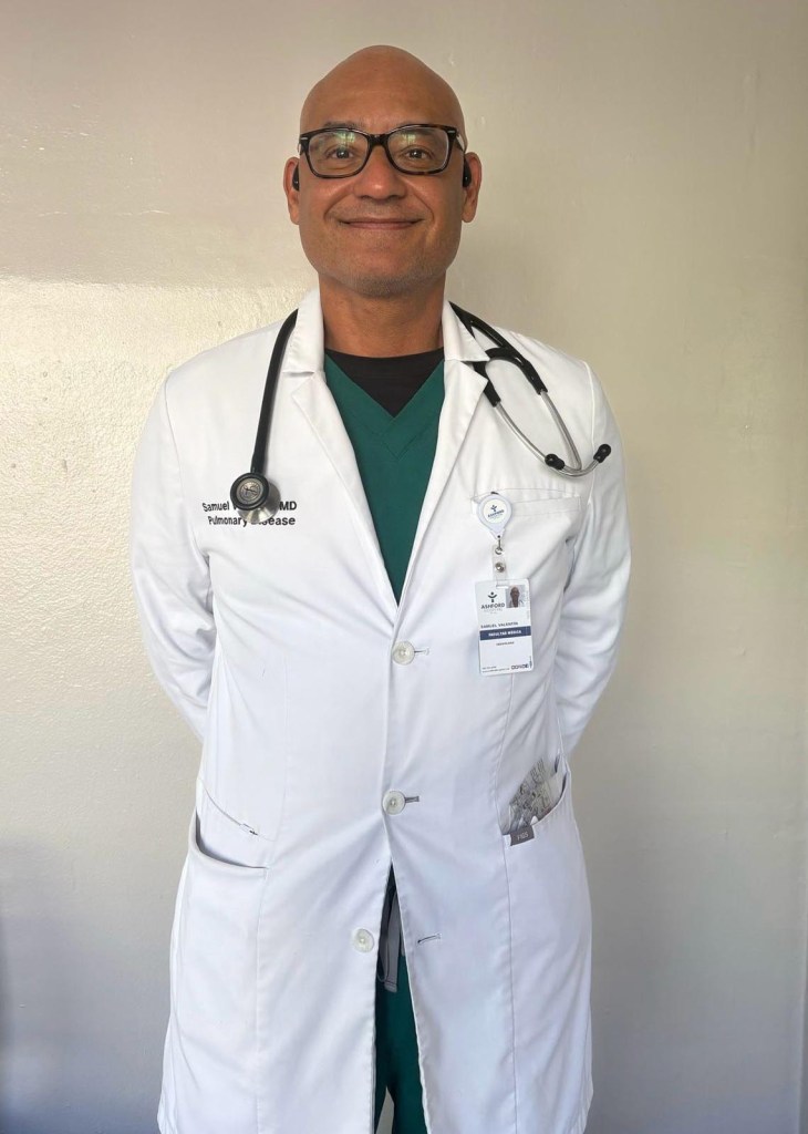 Dr. Samuel Valentín, Neumólogo