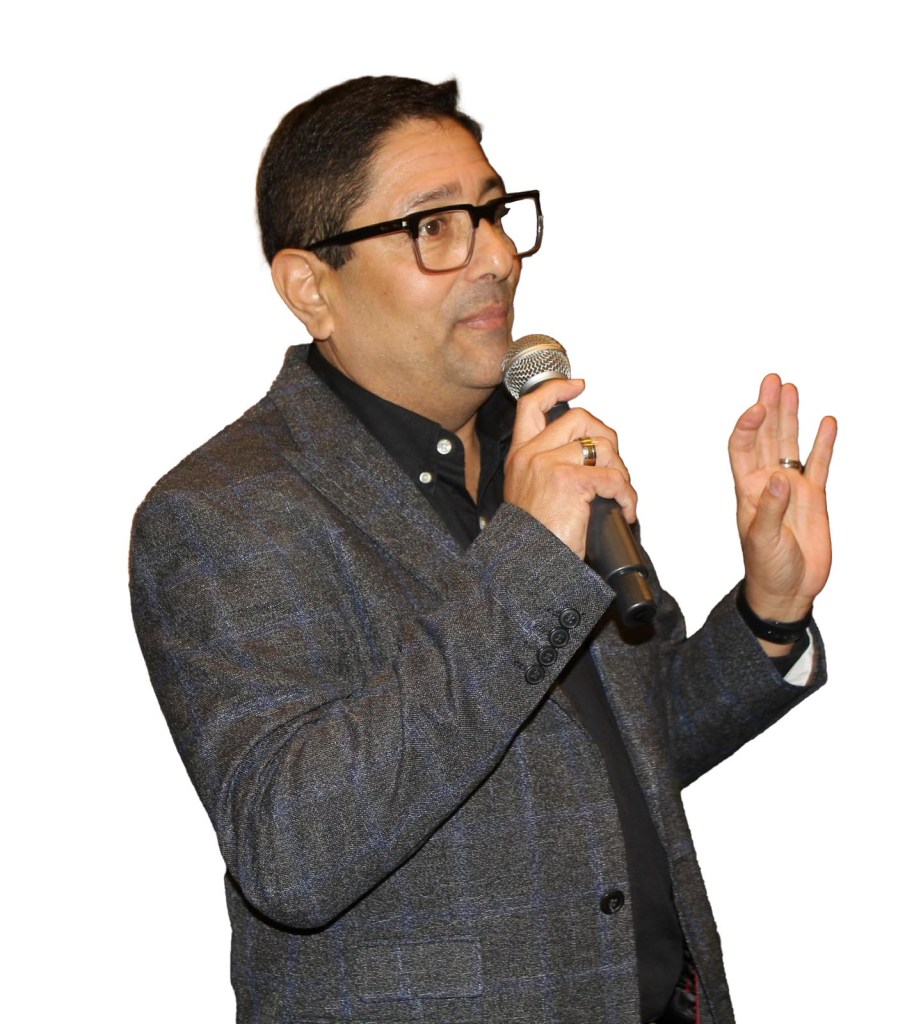 Luis Estremera de Jesús Catedrático RCM.