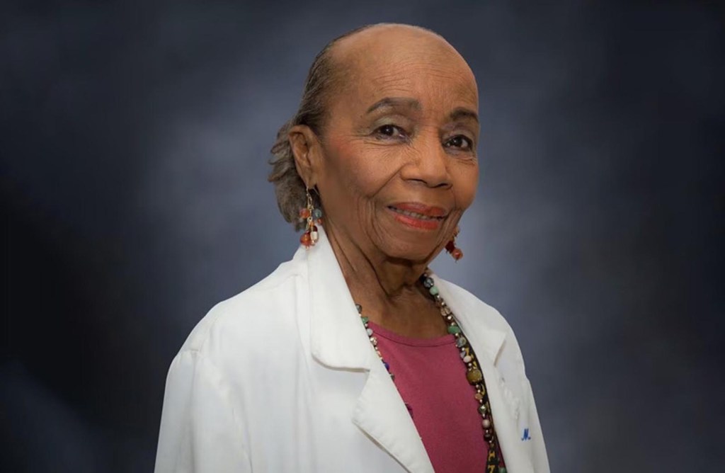 Dra. Ana Judith Román García QEPD