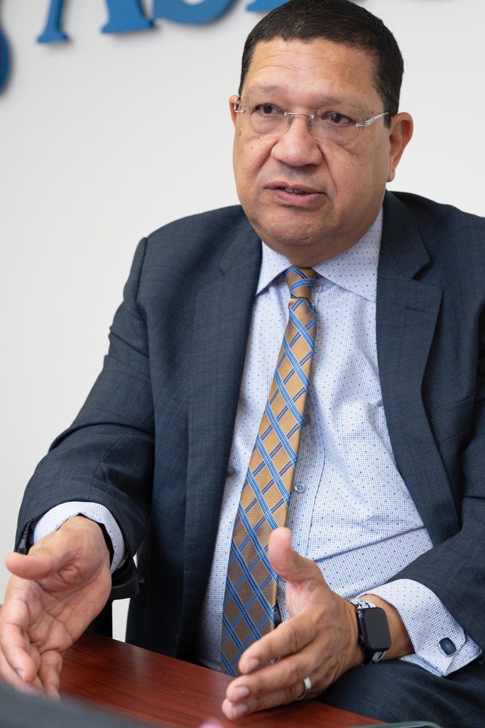Lcdo. Carlos Santiago Rosario, director ejecutivo de la Administración de Seguros de la Salud (ASES).