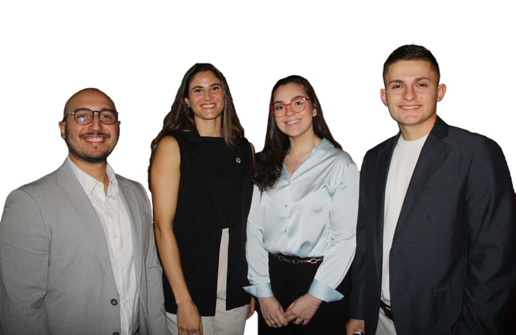 Estudiantes Arnaldo E. Álvarez Meléndez, de Escuela de Medicina San Juan Bautista; Lina Bernier Colón, de Escuela de Medicina UCC; Andrea Lajara Alicea, de Escuela de Medicina UPR y Brian D. Soto Miranda, de Escuela de Medicina PHSU.