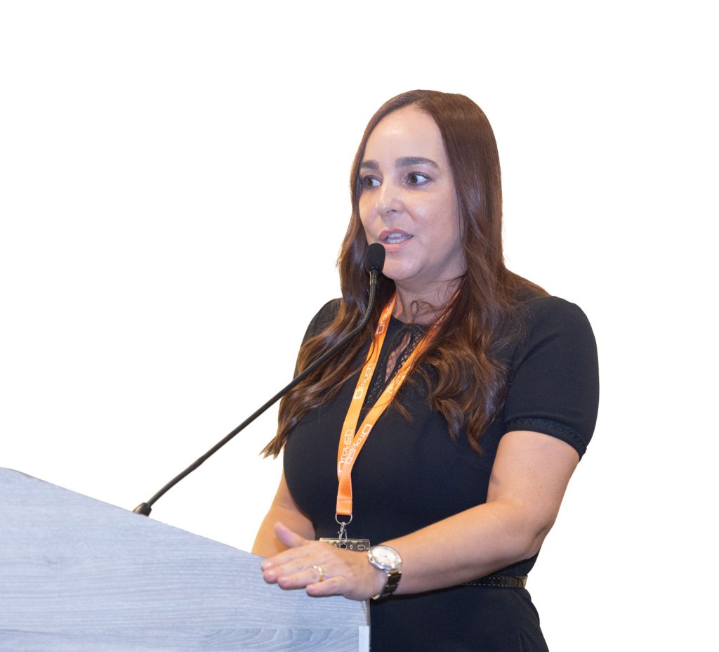 Dra. Erika Benabe, Oficial Institucional Designado (DIO) – ACGME del Hospital de la Ciudad de San Juan.
