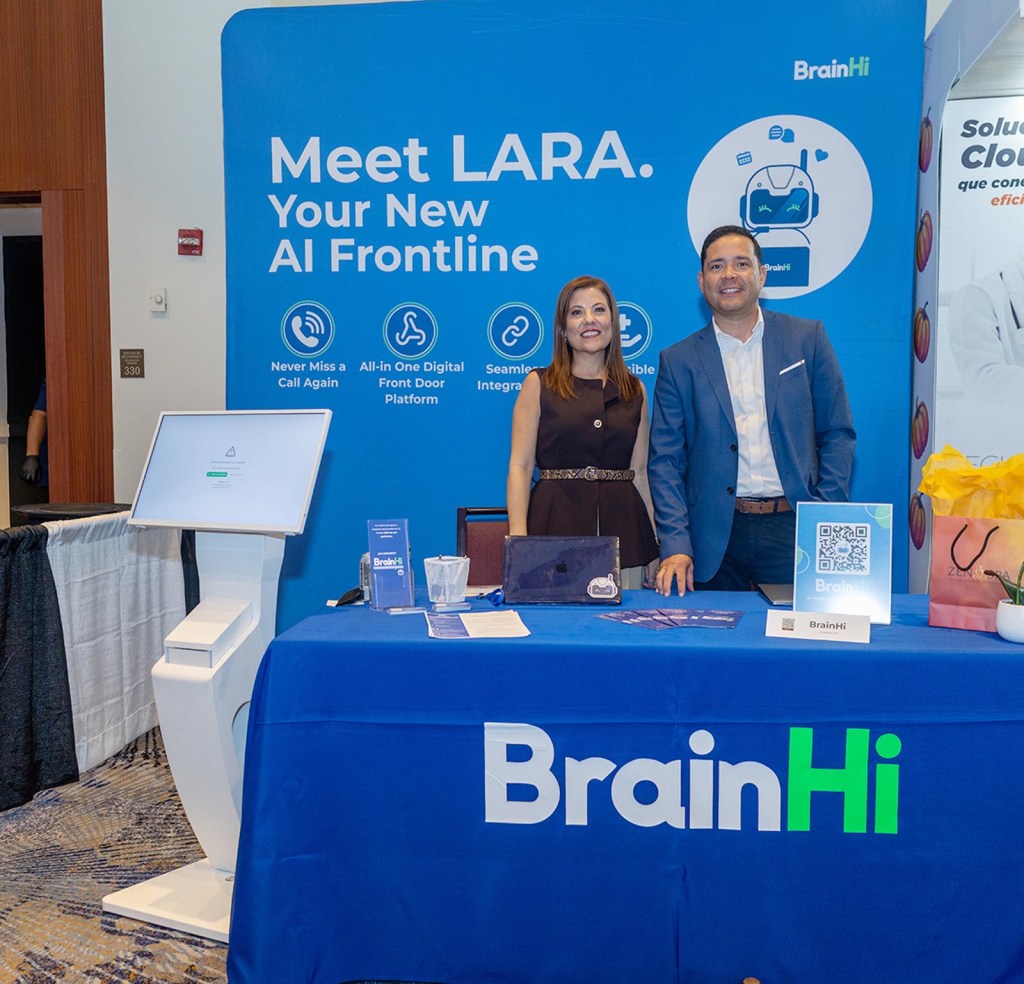 Exhibidores Brain Hi