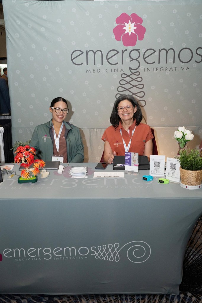 Exhibidores Emergemos
