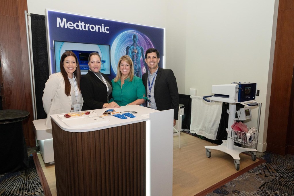 Exhibidores Medtronic
