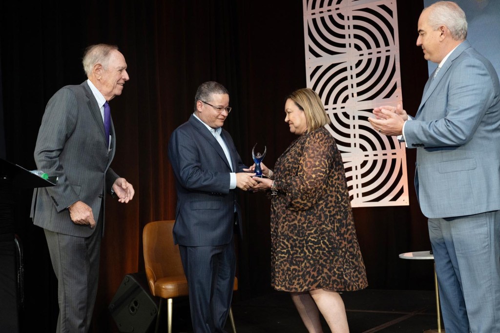 Reconocimiento a Líderes y Entidades Destacadas en la Salud, Felicita Bonilla, MHSA - Administradora Hospital La Concepción