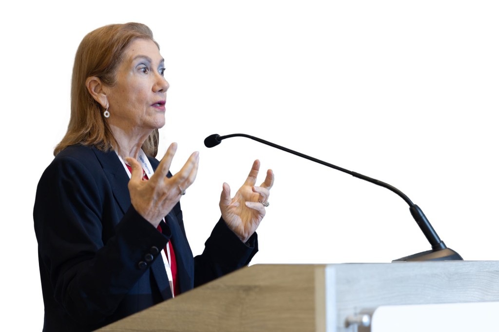 Carmen D. Zorrilla, profesora de Obstetricia y Ginecología e investigadora de la Escuela de Medicina de la UPR.