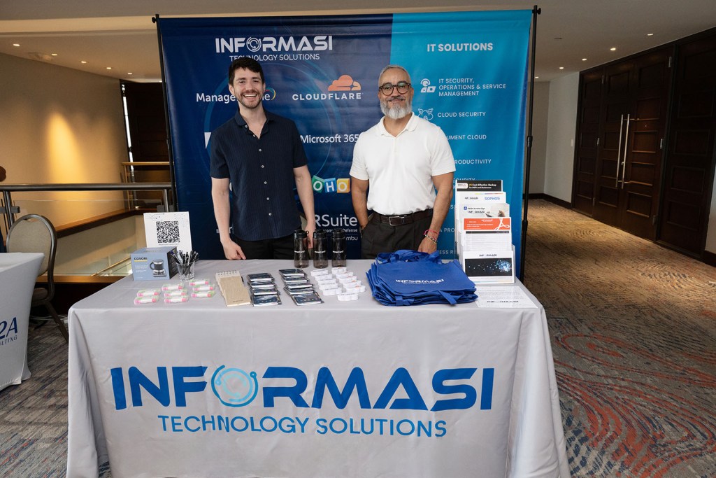 Exhibidor Informasi en HIT Summit 2026
